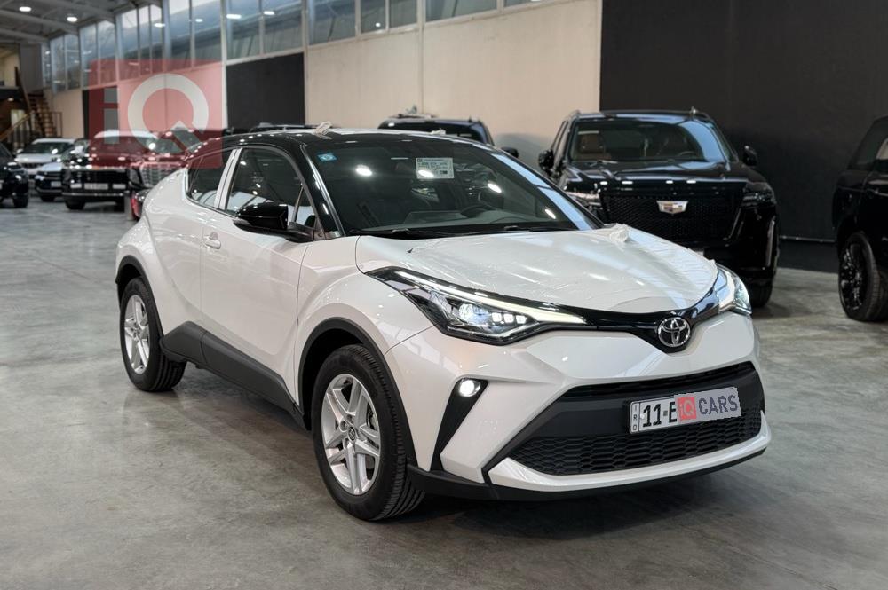 تويوتا سي اتش ار